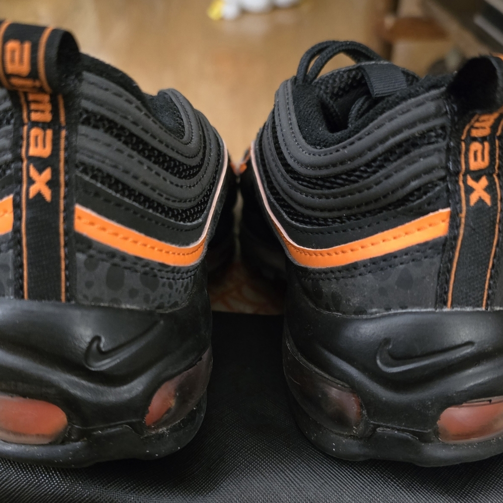 Nike Air Max 97 Safari GS "Black Safety Orange, Sneakers  Shoes Y 6.5 / W Size 8 - Picture 8 of 9